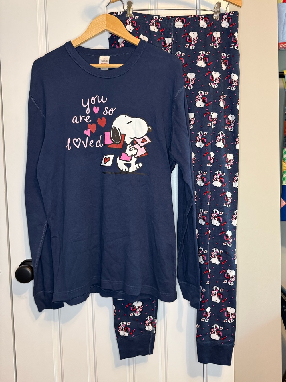 NWOT Hanna Andersson Navy Snoopy "You Are So Loved" Pajama Set, Unisex L